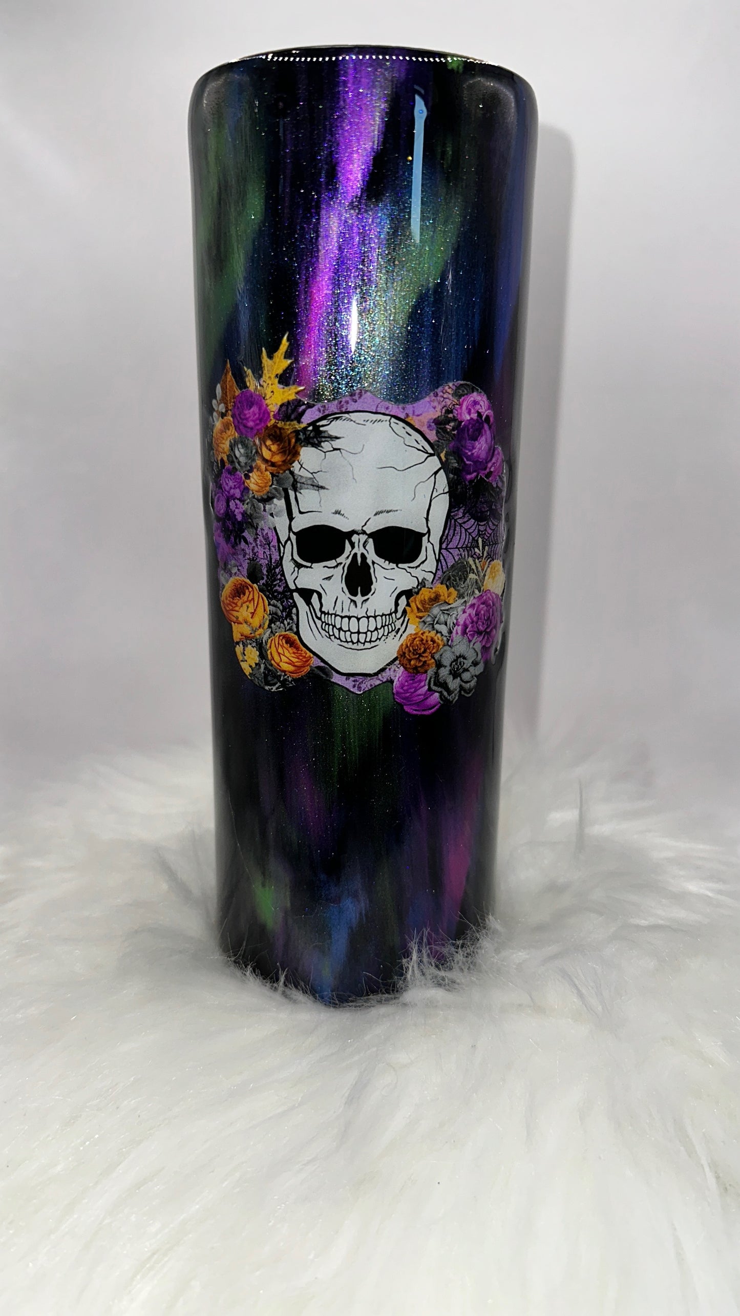 20oz Northern Lights Tumbler w-skull decal